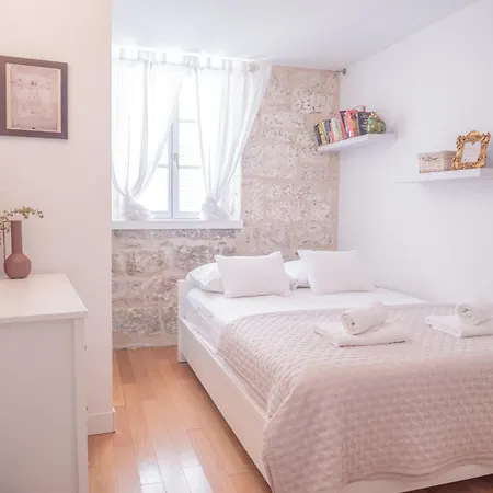 Dolce Ferienhaus Hvar Town